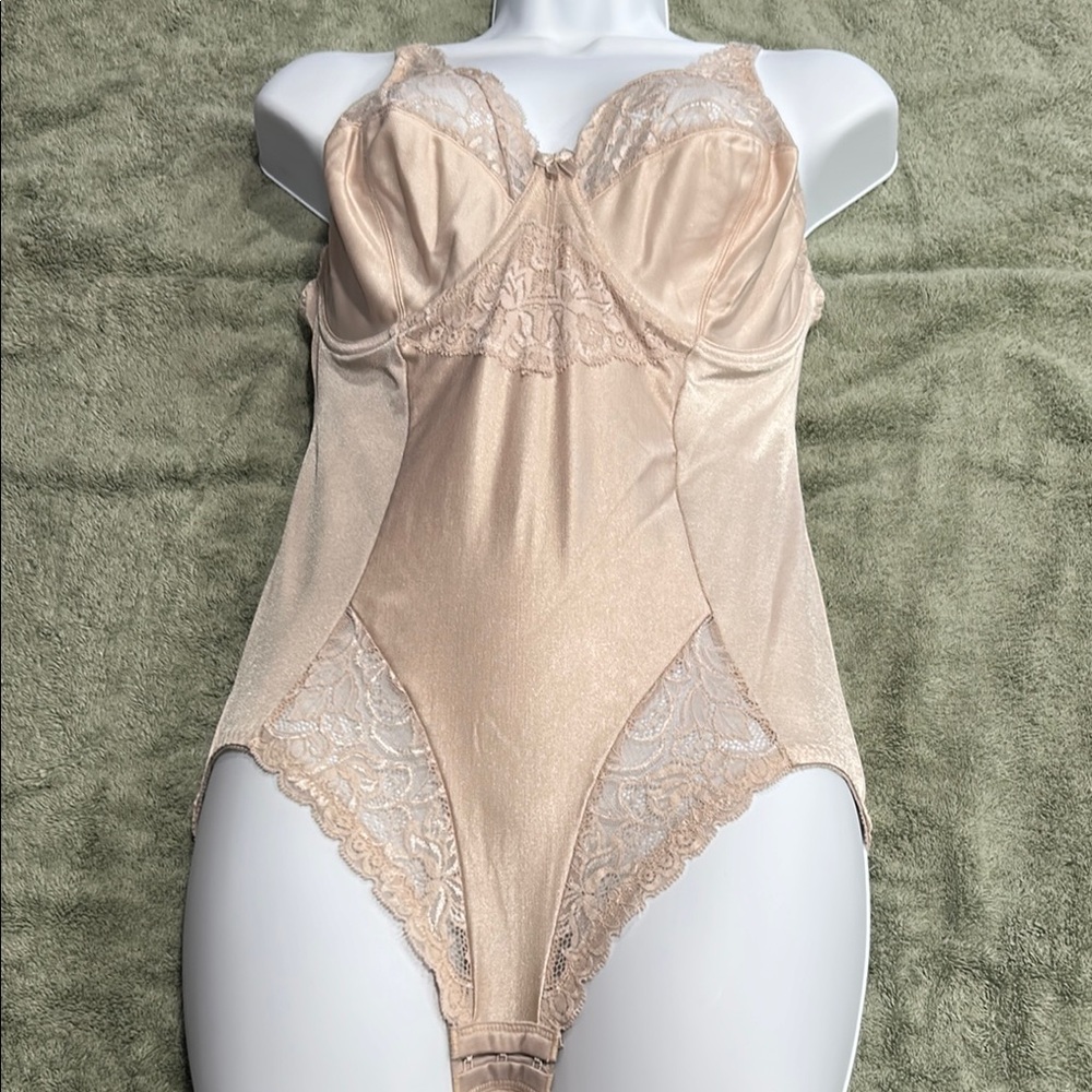 Cream Shapewear Bodysuit with Lace Trim